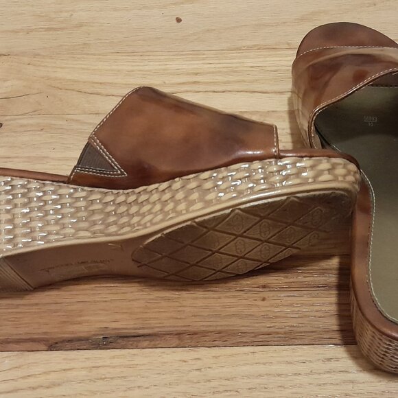 Montego Bay Club Slip-On Wedge Sandals - Picture 3 of 4